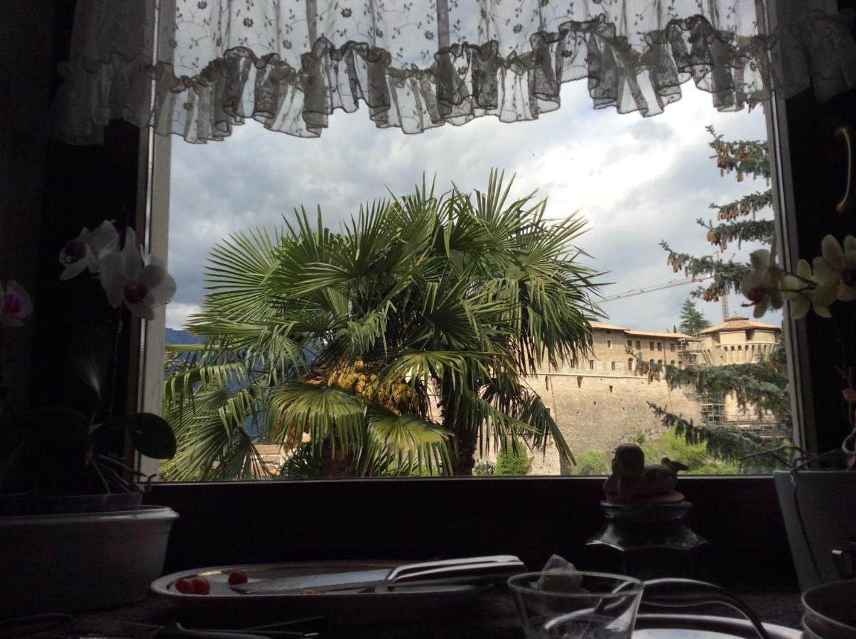 Vista Castello Bed & Breakfast โรเวเรโต ภายนอก รูปภาพ