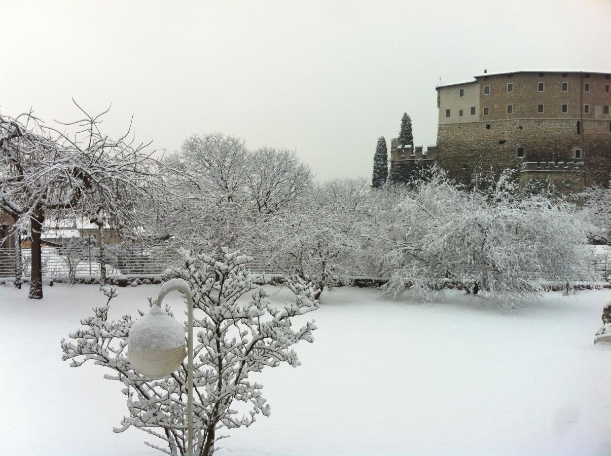 Vista Castello Bed & Breakfast โรเวเรโต ภายนอก รูปภาพ